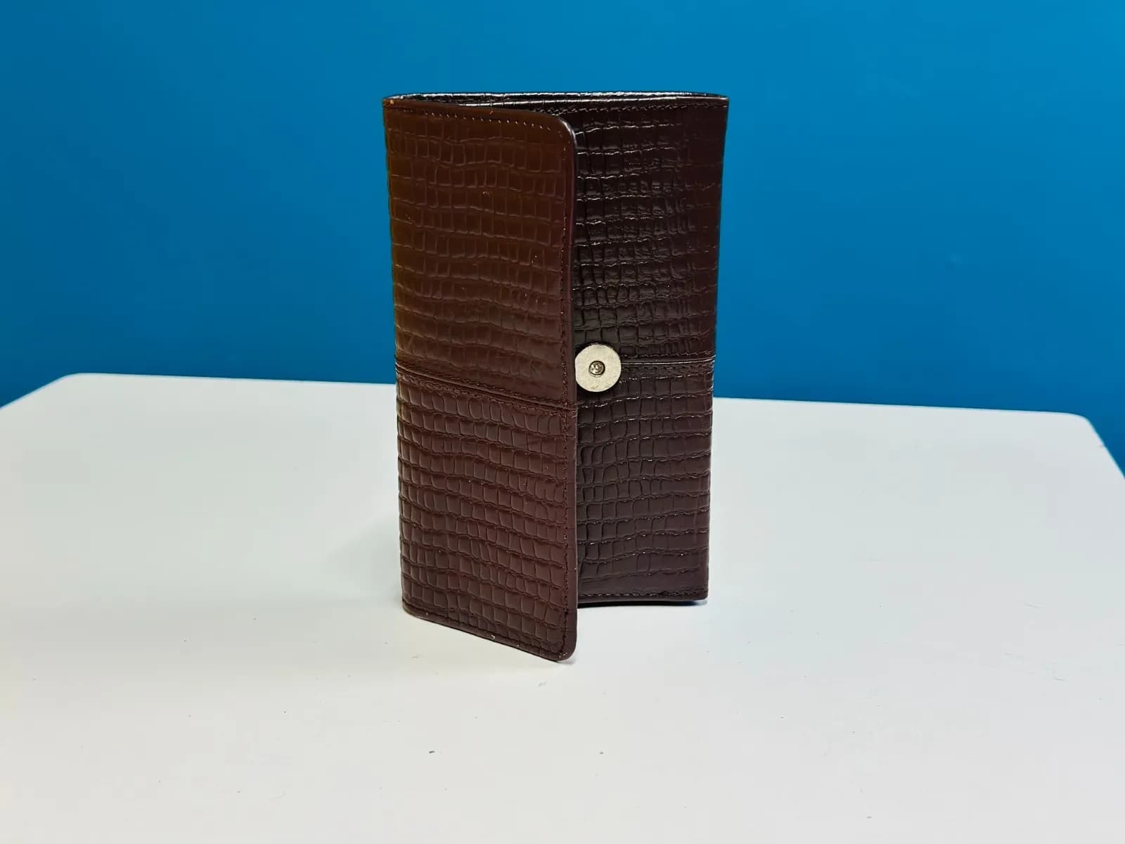 Crocodile Texture Original Leather Men’s Long Wallet - Brown